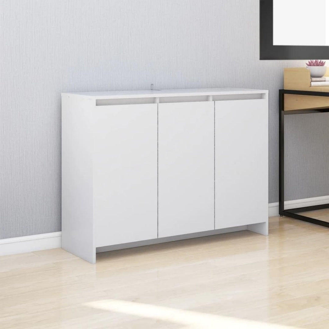 Sideboard mit geschlossenem Stauraum und 3 Tueren