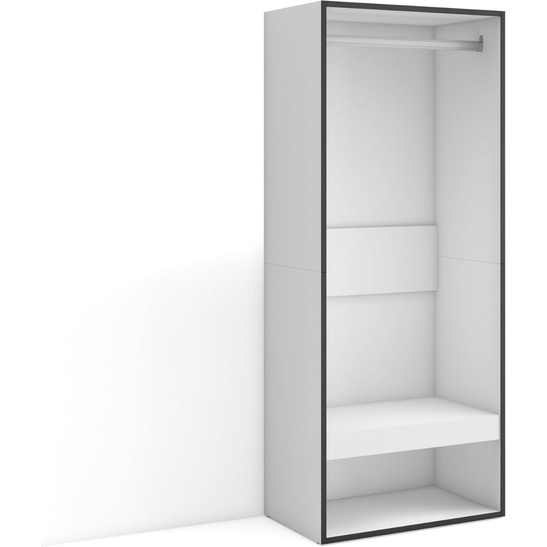 Kleiderschrank mit den Massen 60 x 145 x 35 cm