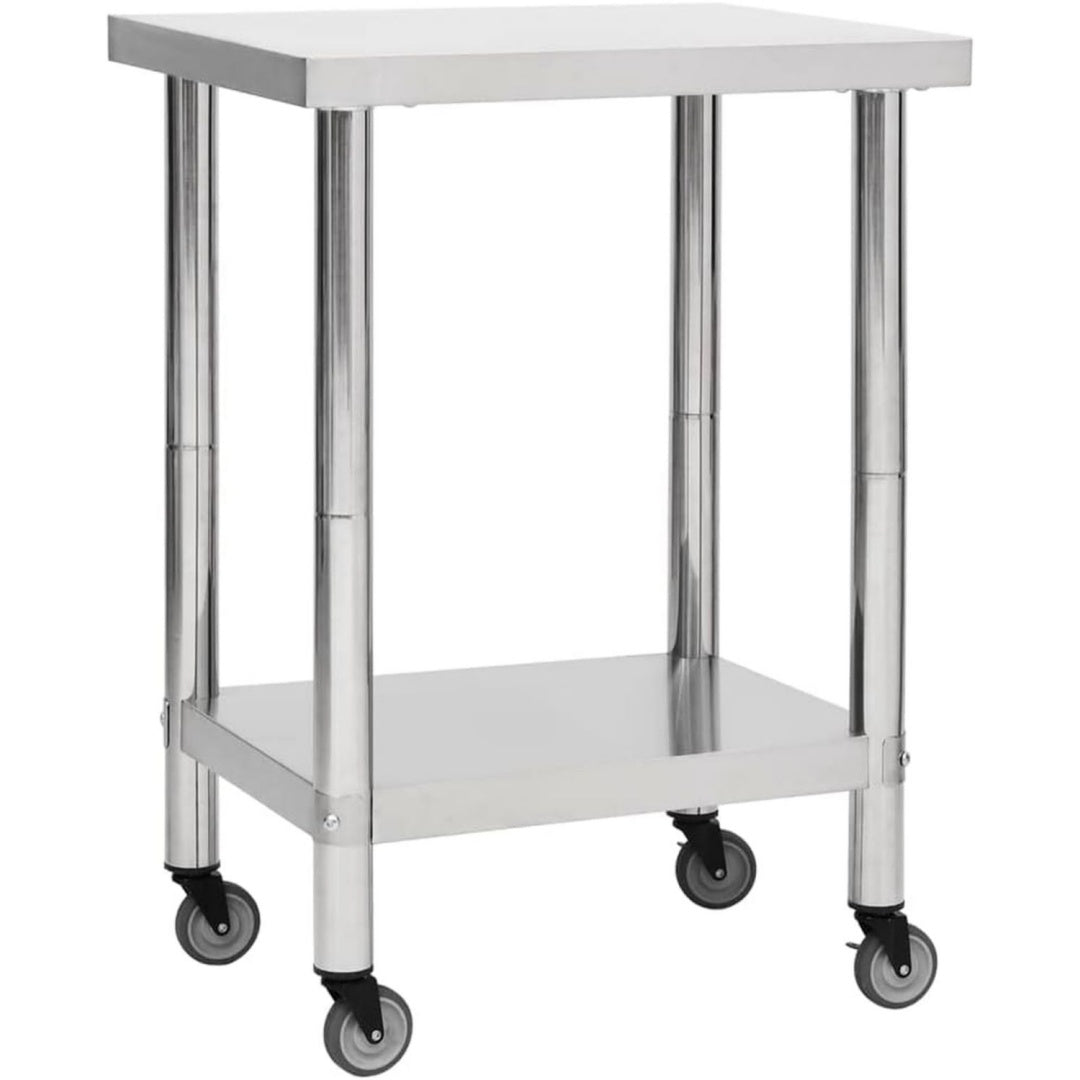 Bei dem Sideboard stehen Rollen im Mittelpunkt