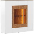 Vitrine in Weiss und Braun